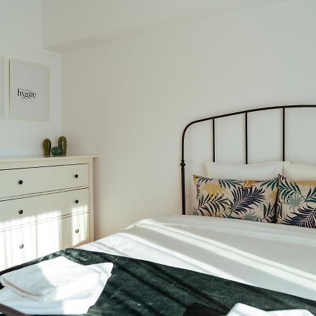 Central Modern Design Apartment Bucarest Extérieur photo
