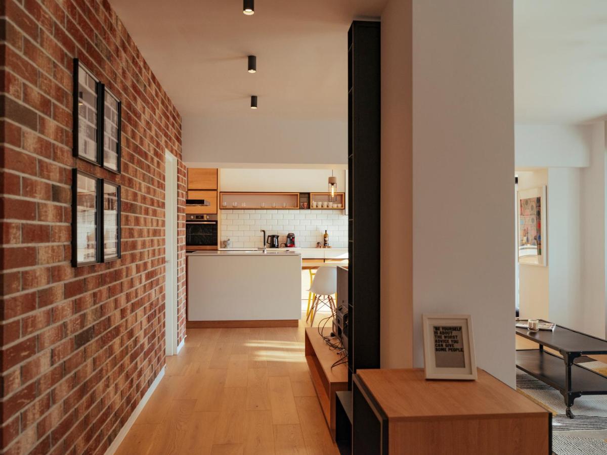Central Modern Design Apartment Bucarest Extérieur photo