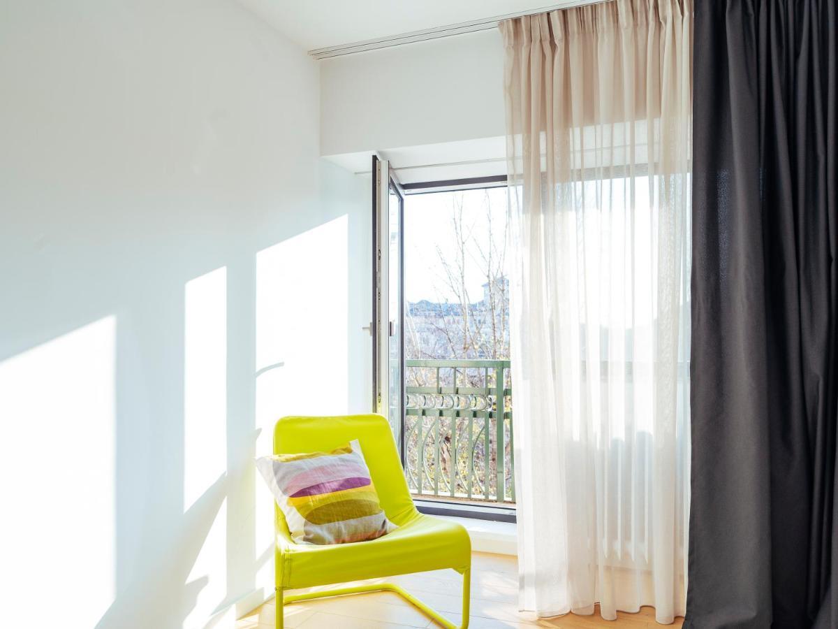 Central Modern Design Apartment Bucarest Extérieur photo