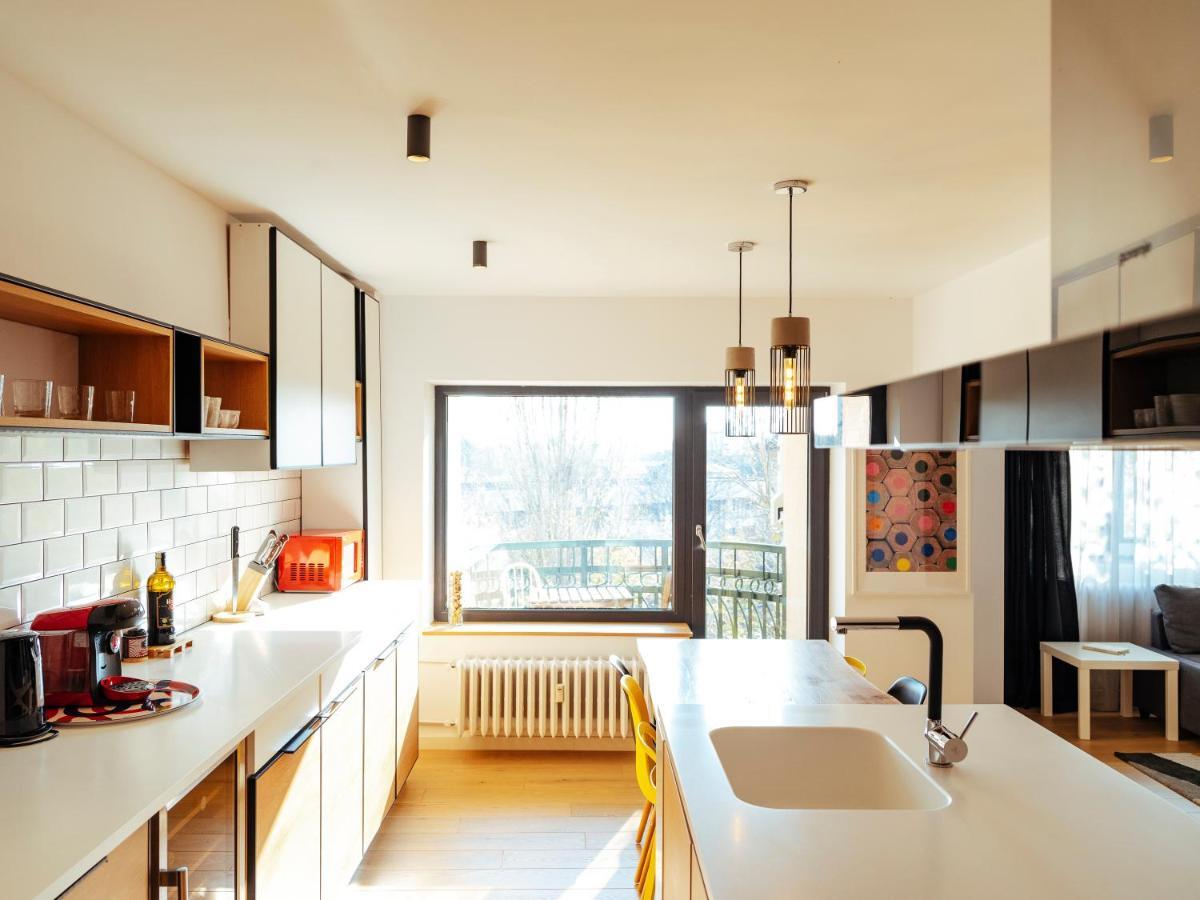 Central Modern Design Apartment Bucarest Extérieur photo