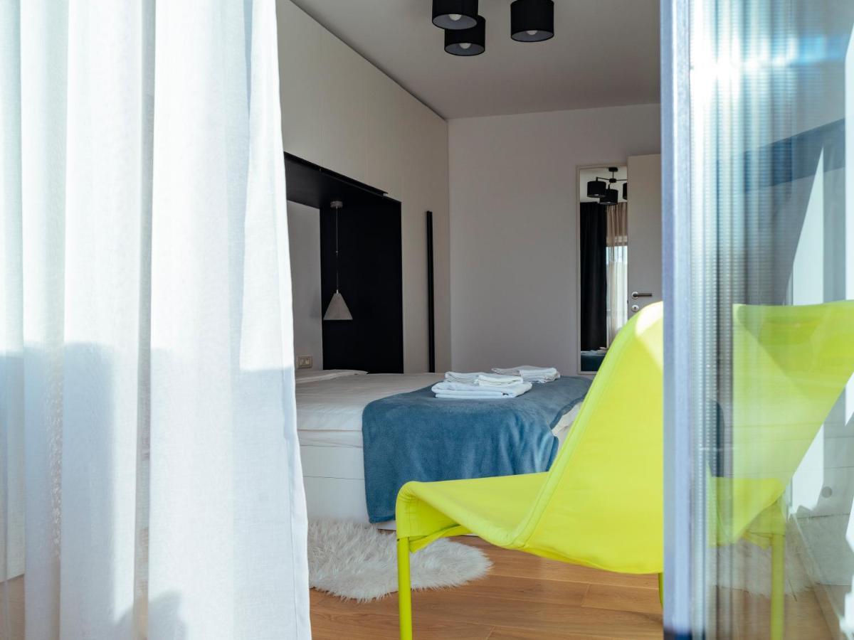 Central Modern Design Apartment Bucarest Extérieur photo