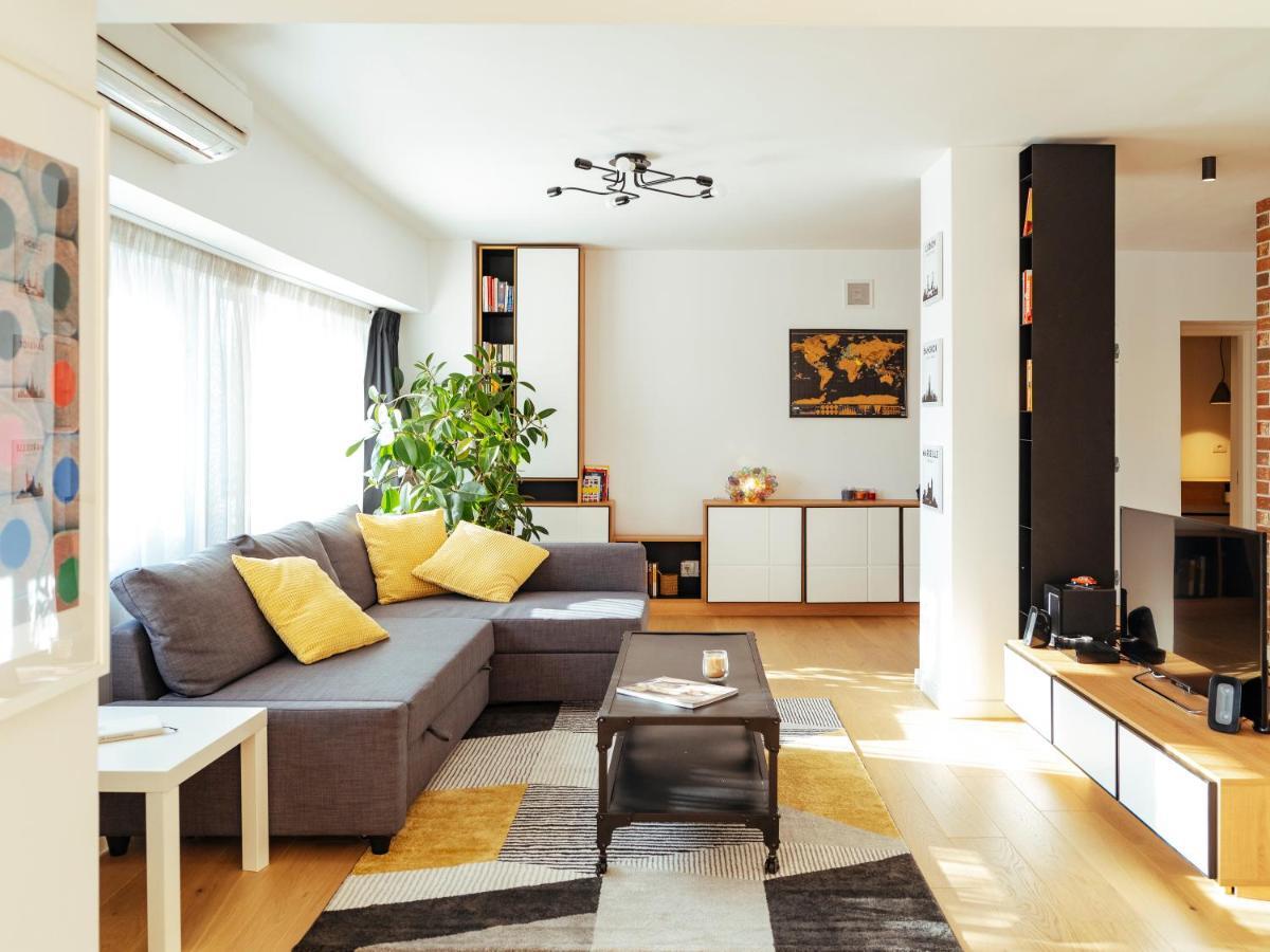 Central Modern Design Apartment Bucarest Extérieur photo