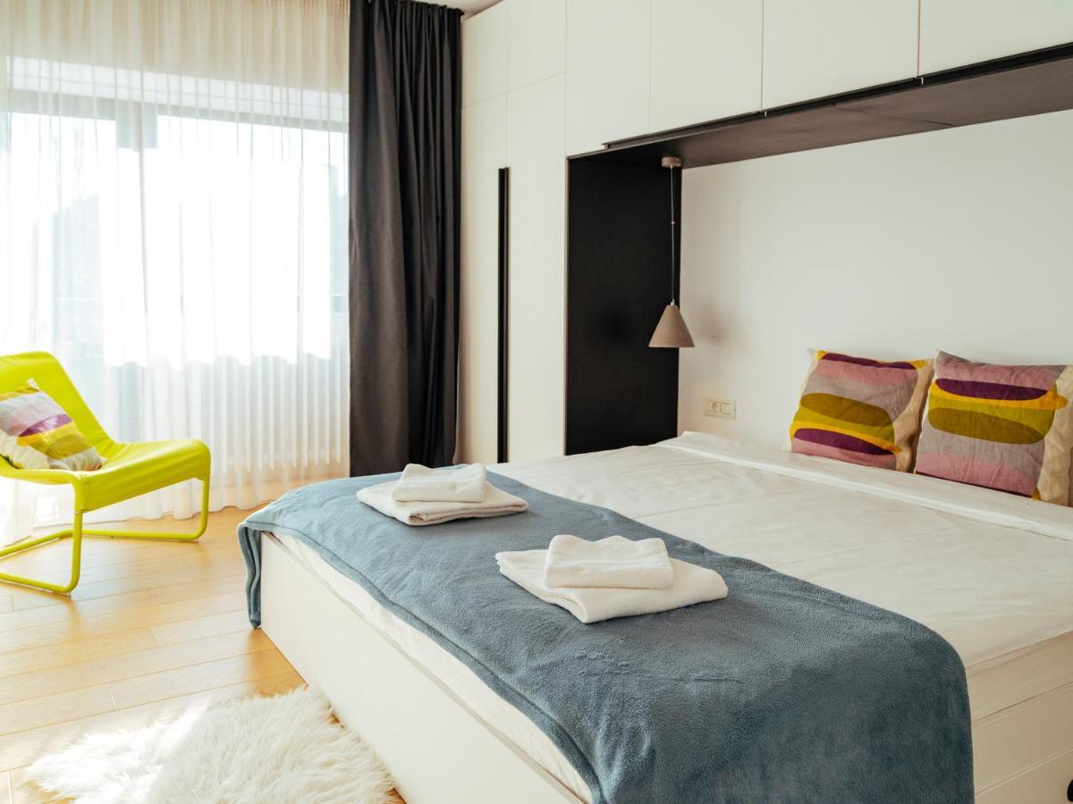 Central Modern Design Apartment Bucarest Extérieur photo